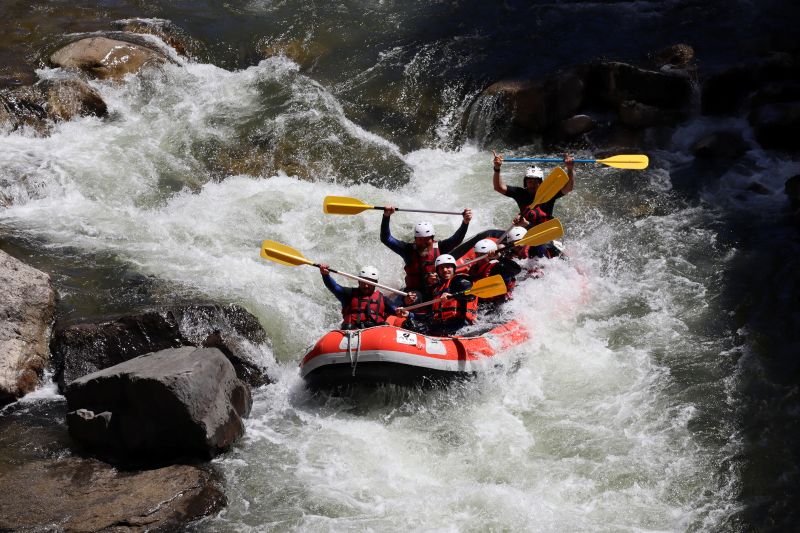 rafting pres de toulouse pour les evg et evjf